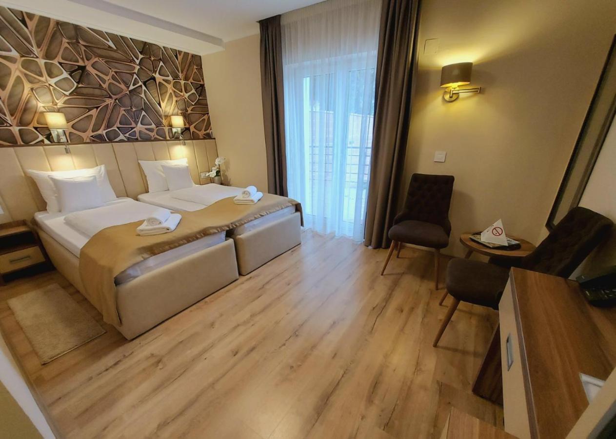 Papuli Rooms 4U Zenta Kültér fotó